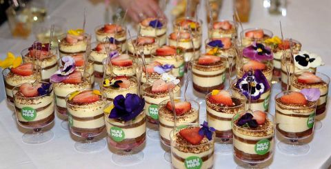 Firma cateringowa MuuMoo Foods przygotowała pyszne przekąski i desery / Foto: WOJTEK MAŚLANKA